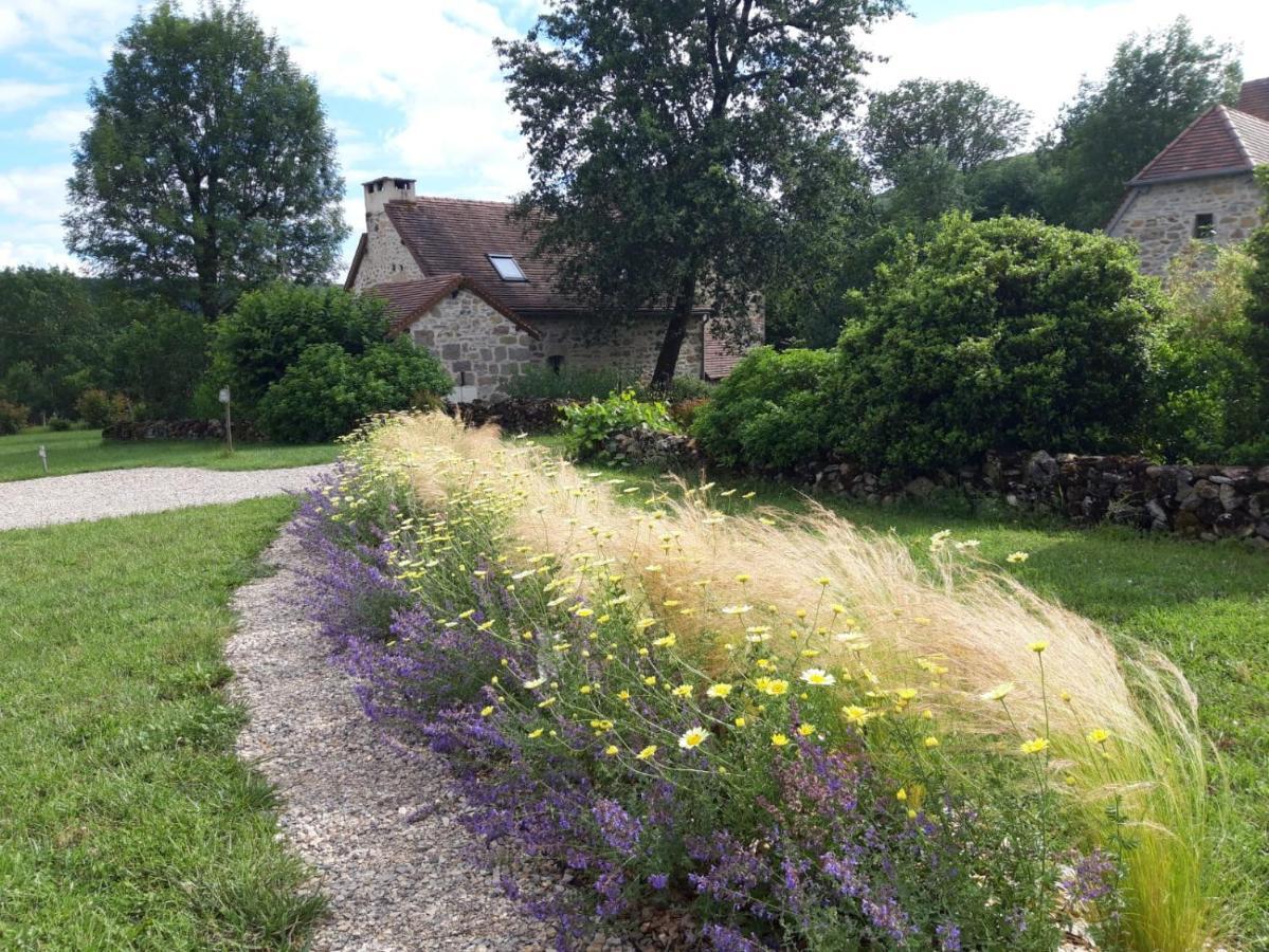 Le Hameau Du Quercy Bed & Breakfast Frontenac  Exterior photo